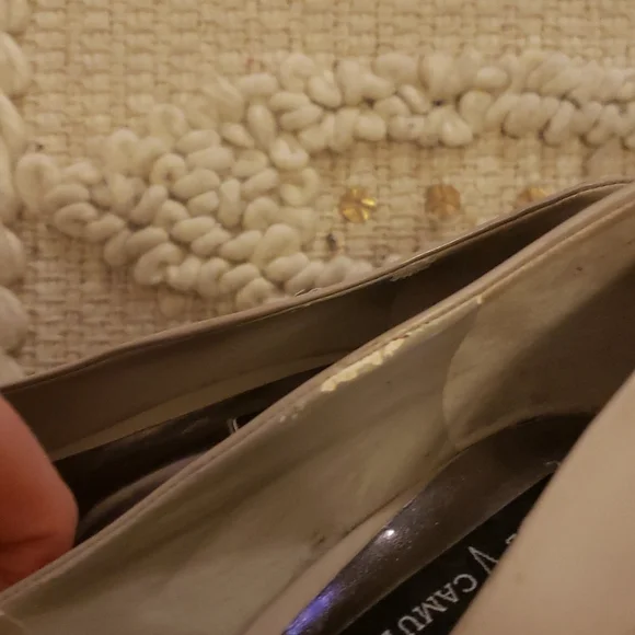 Vince Camuto Gray leather heels shoes size 8.5 - Picture 10 of 12